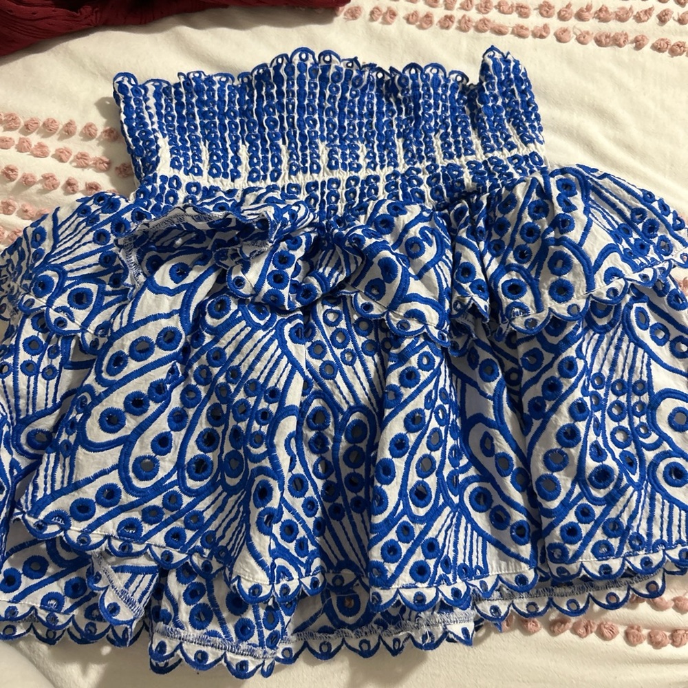 AKIRA Blue and White Patterned Mini Skirt